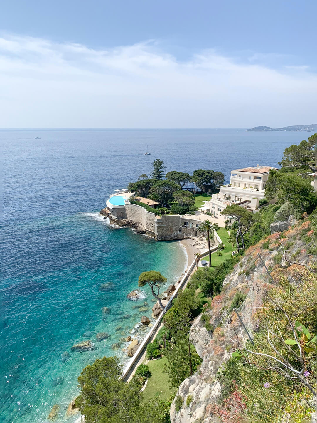 Hotel Cap Estel seen from the Basse Corniche by Cattie Coyle Photography. © 2019, all rights reserved.