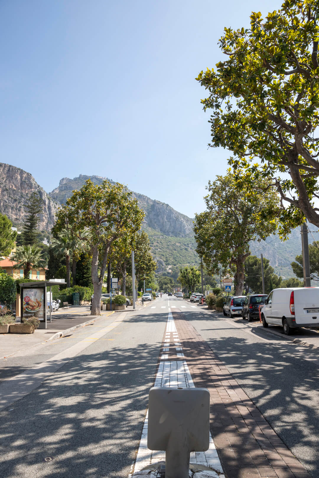 Walking through Eze-Bord-de-Mer, France, by Cattie Coyle Photography. © 2019, all rights reserved.