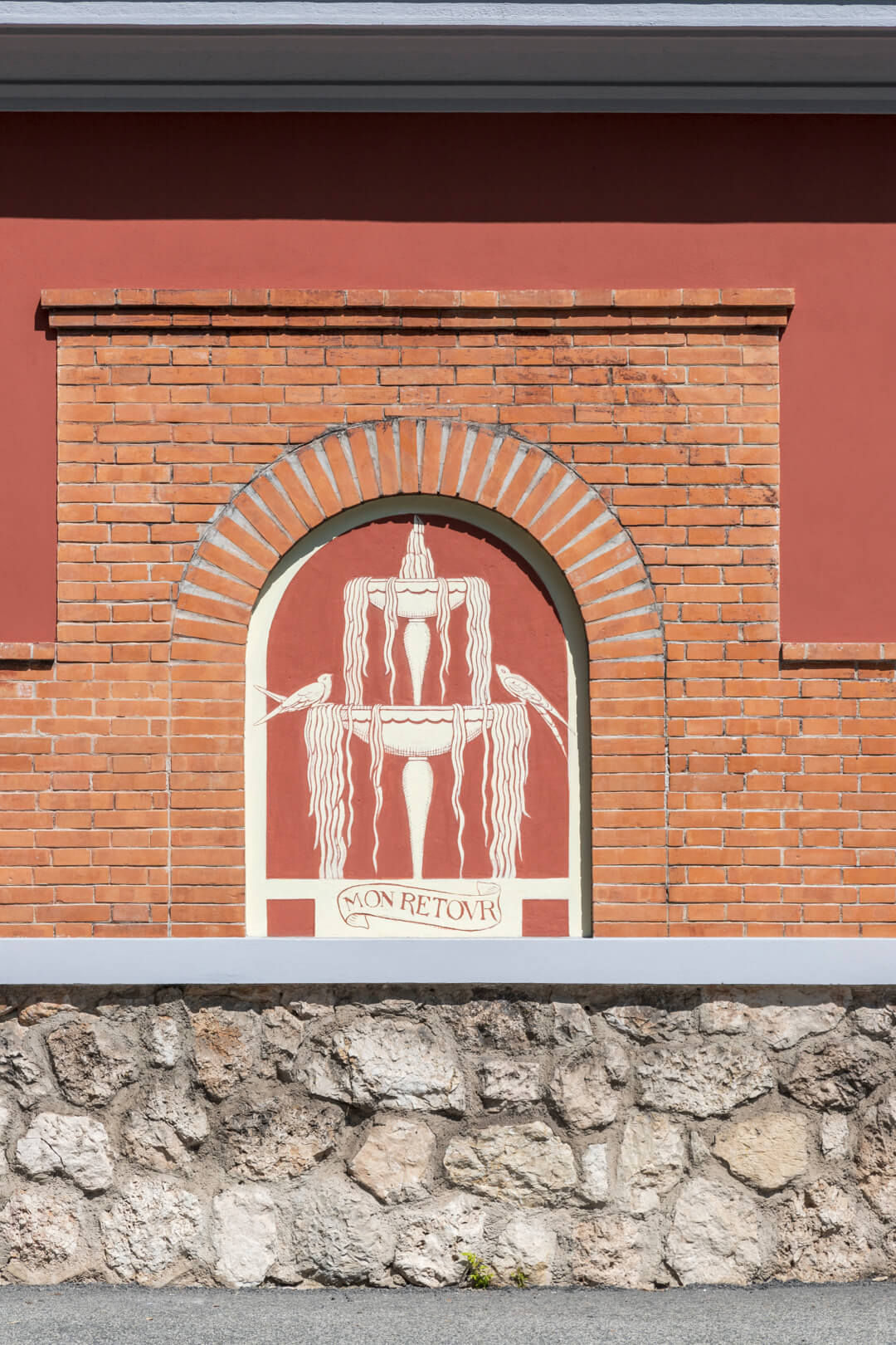 Architectural detail in Eze-Bord-de-Mer, France, by Cattie Coyle Photography. © 2019, all rights reserved.